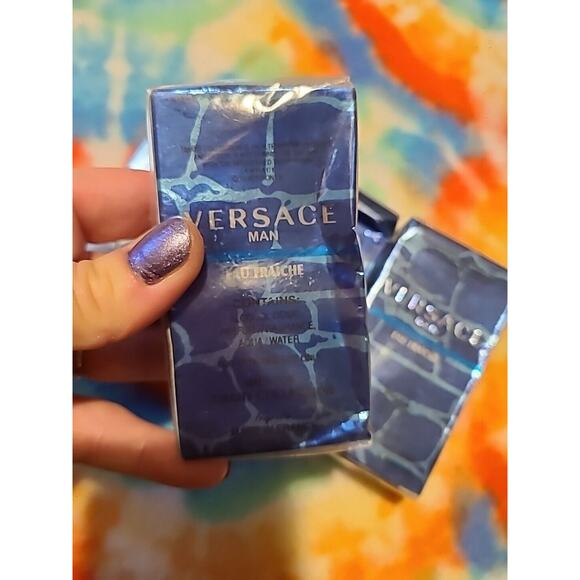 Versace Man Eau Fraiche .5 Fl Oz Lot Of 4 New - Picture 4 of 4